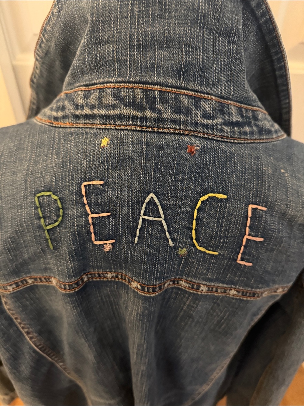 Avenue Art From the Heart Embroidered Light Wash Denim Distressed Jean Jacket - Picture 7 of 12